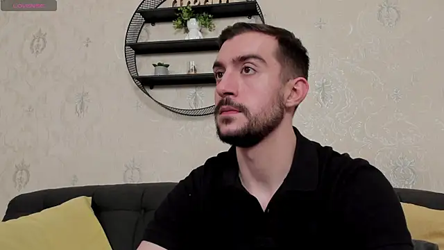 Dylan Best online show from February 28, 1:17 am