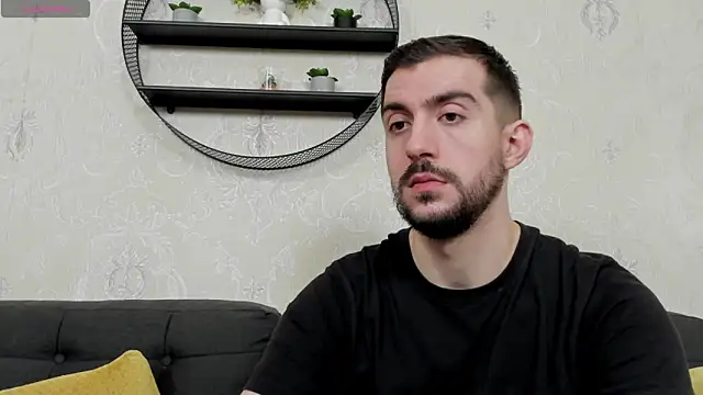 Dylan Best online show from April 2, 10:40 pm