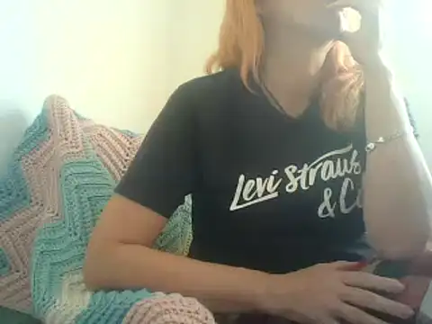 Snapshot of MssAngela chatting on September 15, 7:41 am MssAngela online show from September 15, 7:41 am