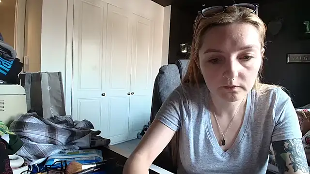 short sweetpea online show from September 27, 12:43 pm