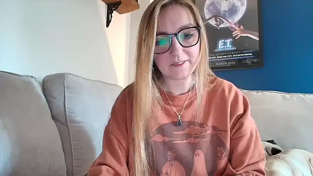 short sweetpea online show from October 7, 1:52 pm