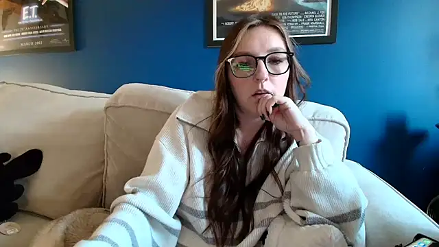 short sweetpea online show from November 21, 3:00 pm