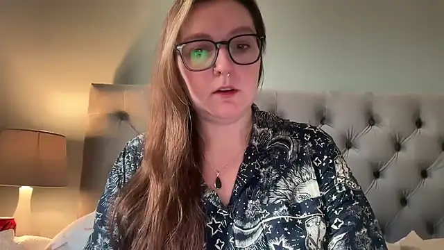 short sweetpea online show from January 16, 9:46 am