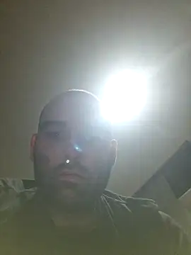 Snapshot of Bob666demon chatting on February 20, 9:00 am Bob666demon online show from February 20, 9:00 am