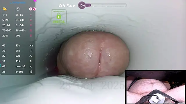 Snapshot of controlmytoys chatting on October 28, 10:12 pm controlmytoys online show from October 28, 10:12 pm