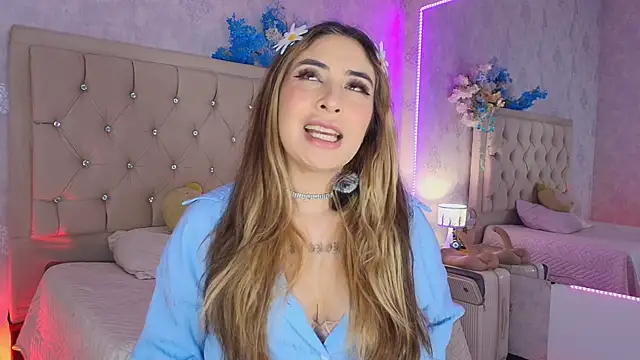 nini love01 online show from May 10, 4:28 am