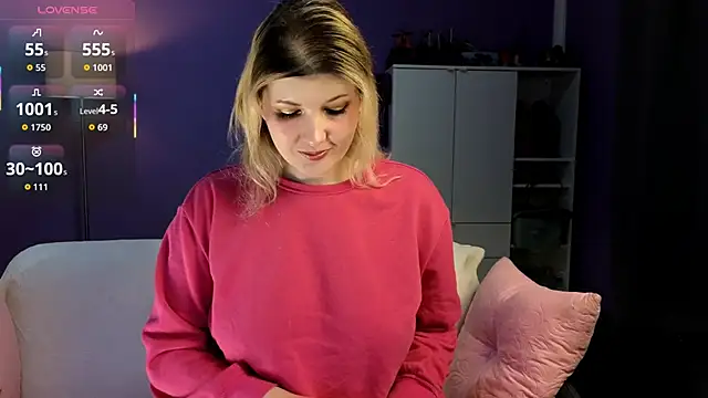 olisunny5 online show from February 19, 7:43 pm