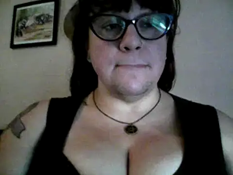 Snapshot of GothyBaby chatting on December 30, 7:21 pm GothyBaby online show from December 30, 7:21 pm