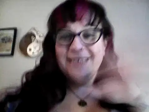 Snapshot of GothyBaby chatting on January 5, 9:36 pm GothyBaby online show from January 5, 9:36 pm