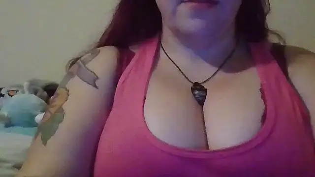 Snapshot of GothyBaby chatting on January 30, 12:18 am GothyBaby online show from January 30, 12:18 am