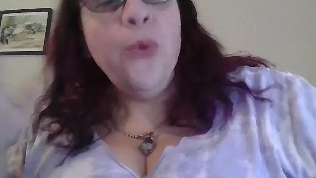 Snapshot of GothyBaby chatting on February 23, 11:04 pm GothyBaby online show from February 23, 11:04 pm