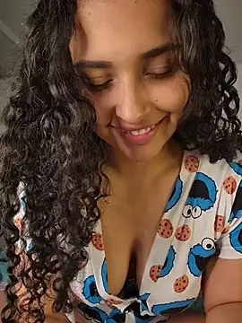 Lucy Marin online show from May 14, 12:06 am