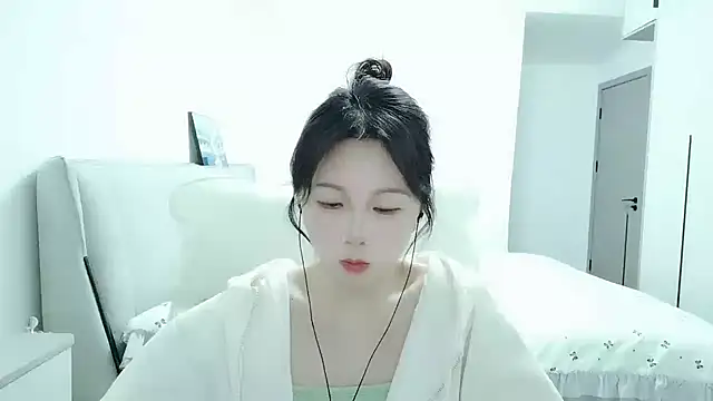 Sunset glow online show from January 12, 3:06 pm