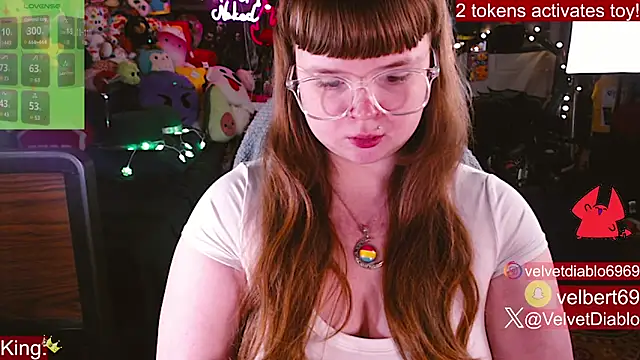 Snapshot of VelvetDiablo chatting on March 17, 12:26 am VelvetDiablo online show from March 17, 12:26 am