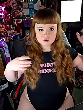 Snapshot of VelvetDiablo chatting on May 15, 12:28 am VelvetDiablo online show from May 15, 12:28 am