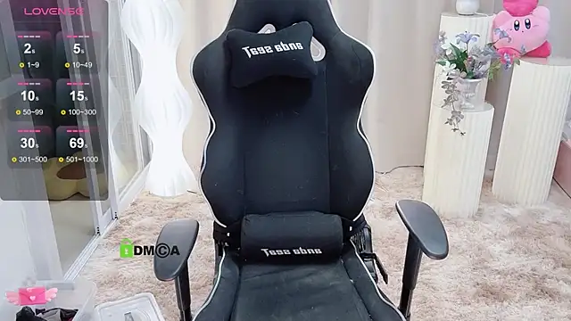 Happy Kitty online show from February 14, 6:29 pm