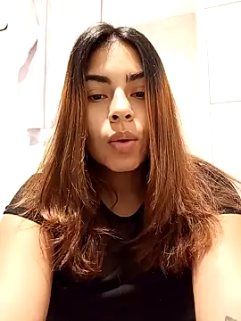 Snapshot of Ivanna2 chatting on December 2, 9:50 pm Ivanna2 online show from December 2, 9:50 pm
