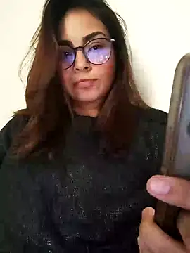 Snapshot of Ivanna2 chatting on January 30, 12:48 pm Ivanna2 online show from January 30, 12:48 pm
