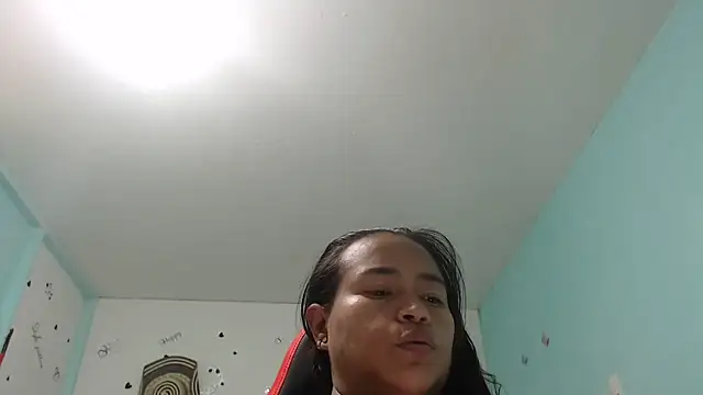 Snapshot of NatalySexxxMilk chatting on February 21, 3:56 am NatalySexxxMilk online show from February 21, 3:56 am
