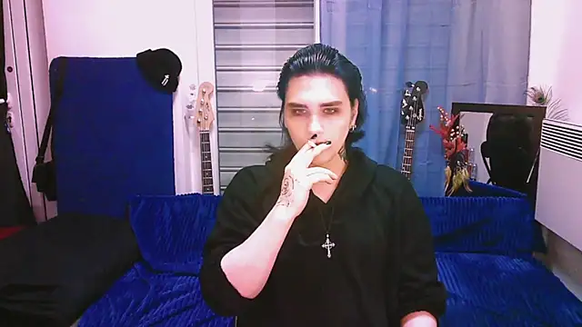 sademobeer online show from May 12, 4:04 pm