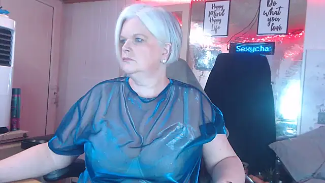 sexychazza16 online show from February 10, 8:13 pm