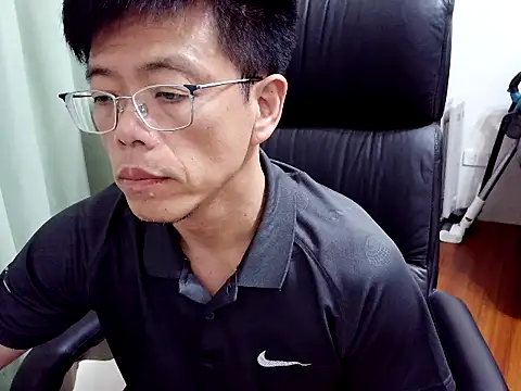 ericho0022 online show from May 13, 6:00 am