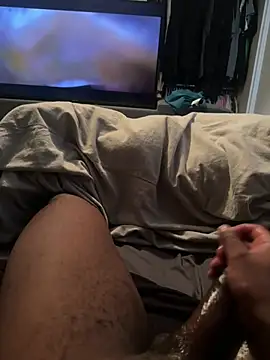 Snapshot of chocolatelongstrokes chatting on March 6, 12:01 pm chocolatelongstrokes online show from March 6, 12:01 pm