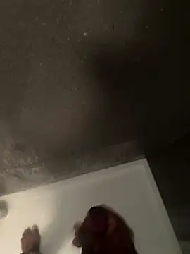 Snapshot of chocolatelongstrokes chatting on March 19, 6:34 pm chocolatelongstrokes online show from March 19, 6:34 pm