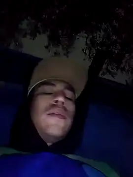 AlexAlejandro13 online show from November 27, 12:35 am