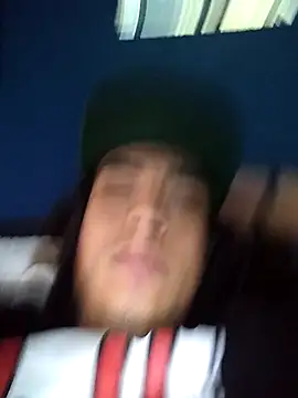 AlexAlejandro13 online show from March 3, 8:37 pm