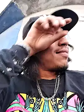 AlexAlejandro13 online show from March 28, 9:58 pm