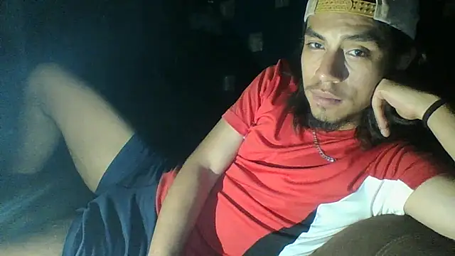 AlexAlejandro13 online show from April 30, 7:36 am