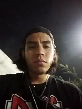 AlexAlejandro13 online show from May 16, 5:04 am