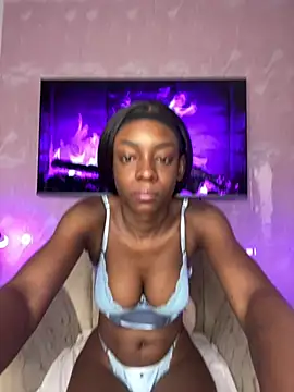 AgathaFoxx online show from March 28, 9:25 pm