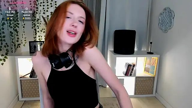 Salme Sweet online show from October 15, 9:48 pm