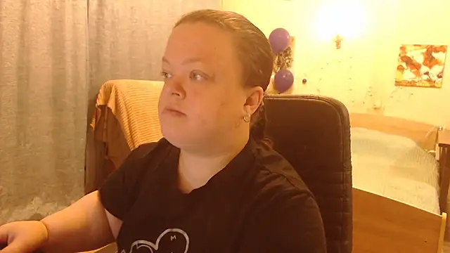 Janiffer MiMi online show from January 3, 4:16 pm