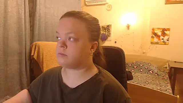 Janiffer MiMi online show from January 15, 5:58 pm