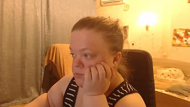 Janiffer MiMi online show from February 1, 12:18 am