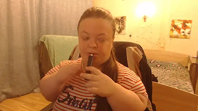 Janiffer MiMi online show from February 23, 6:12 pm