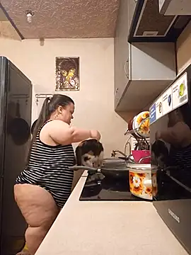 Janiffer MiMi online show from March 20, 1:02 am