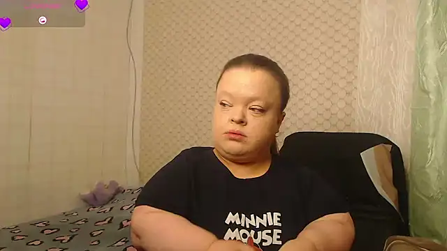 Snapshot of Janiffer_MiMi chatting on February 21, 4:41 pm Janiffer MiMi online show from February 21, 4:41 pm