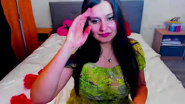 pinupmod online show from January 1, 7:53 pm