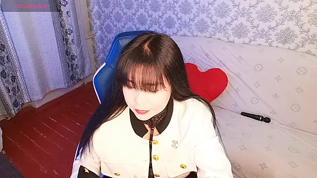 MissValday online show from October 9, 5:38 am