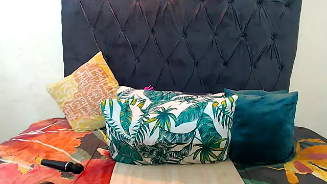 AvaOcean online show from October 14, 9:59 pm