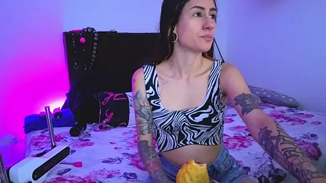 I am kim online show from March 3, 2:18 am