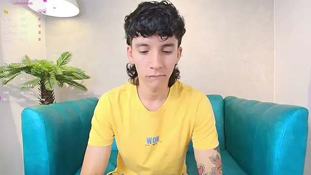 Snapshot of JacoboSwam chatting on March 31, 12:12 am JacoboSwam online show from March 31, 12:12 am