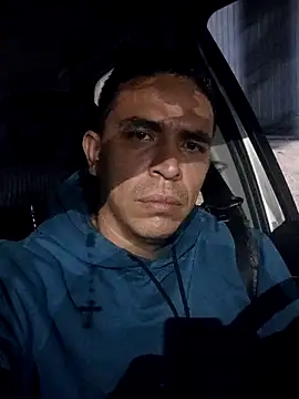 jeancarloscum12 online show from May 19, 5:25 am