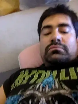 Snapshot of VonDoomdelToro chatting on February 12, 10:37 pm VonDoomdelToro online show from February 12, 10:37 pm