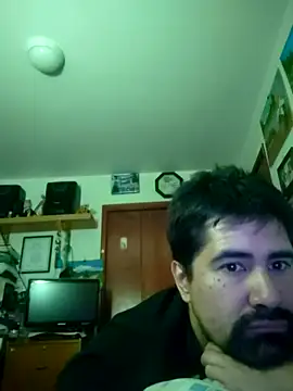 Snapshot of VonDoomdelToro chatting on February 26, 9:32 am VonDoomdelToro online show from February 26, 9:32 am