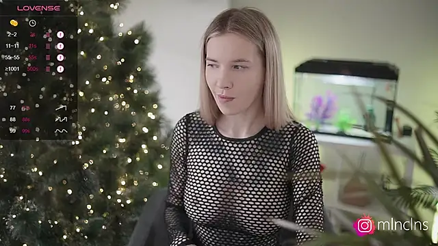 melanielwithu online show from December 20, 8:01 pm